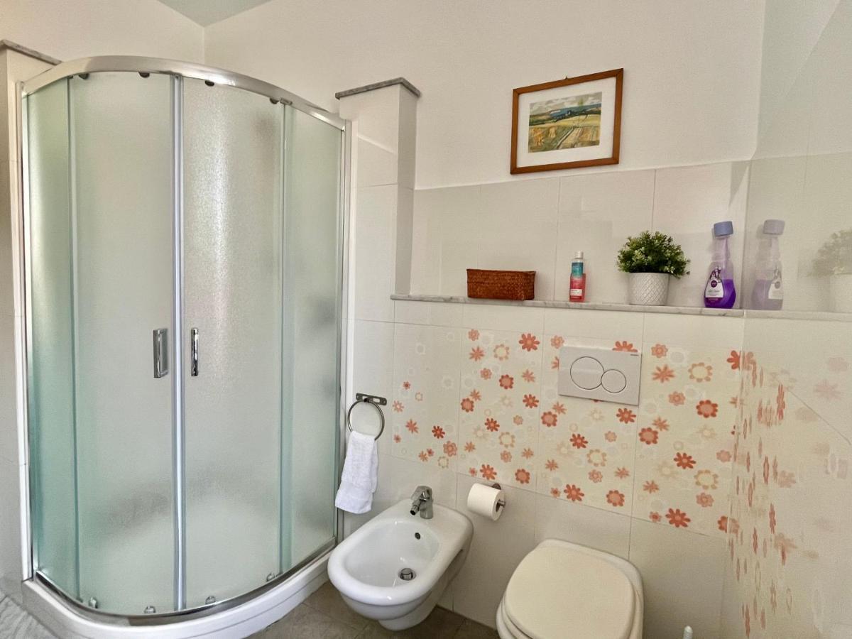 Home Dolce Casa Apartment 斯培西亚 外观 照片